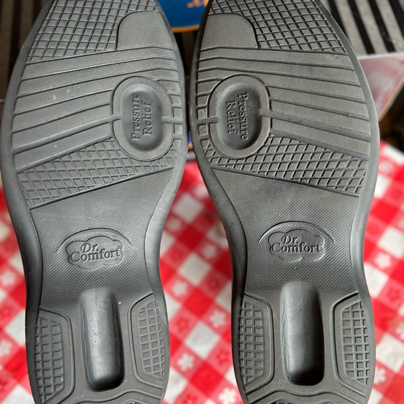 Dr. Comfort,  13 W men’s brown dress shoe. Perfect for tender feet! - Picture 3 of 4
